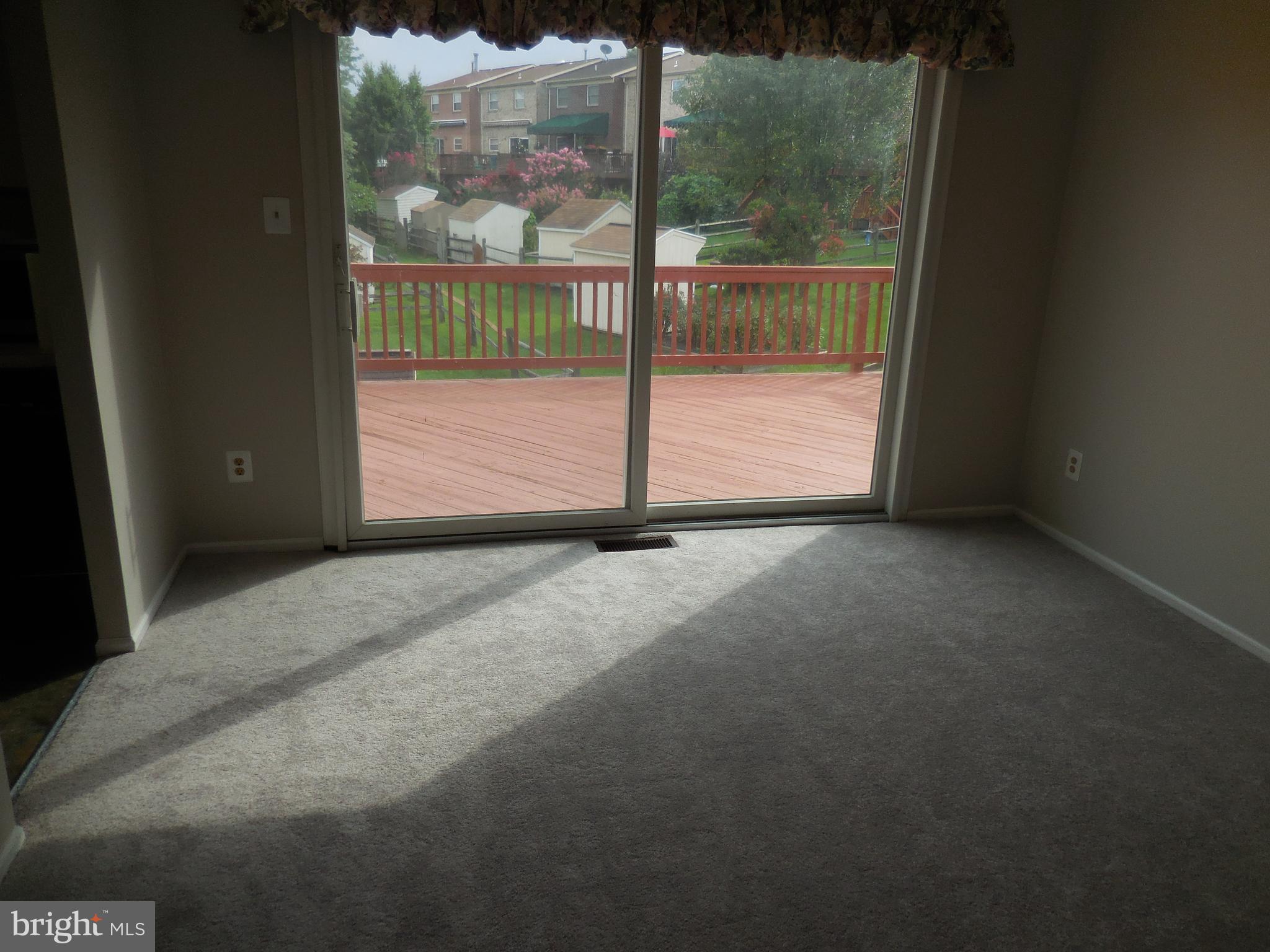 HINES ESTATES - Residential Lease