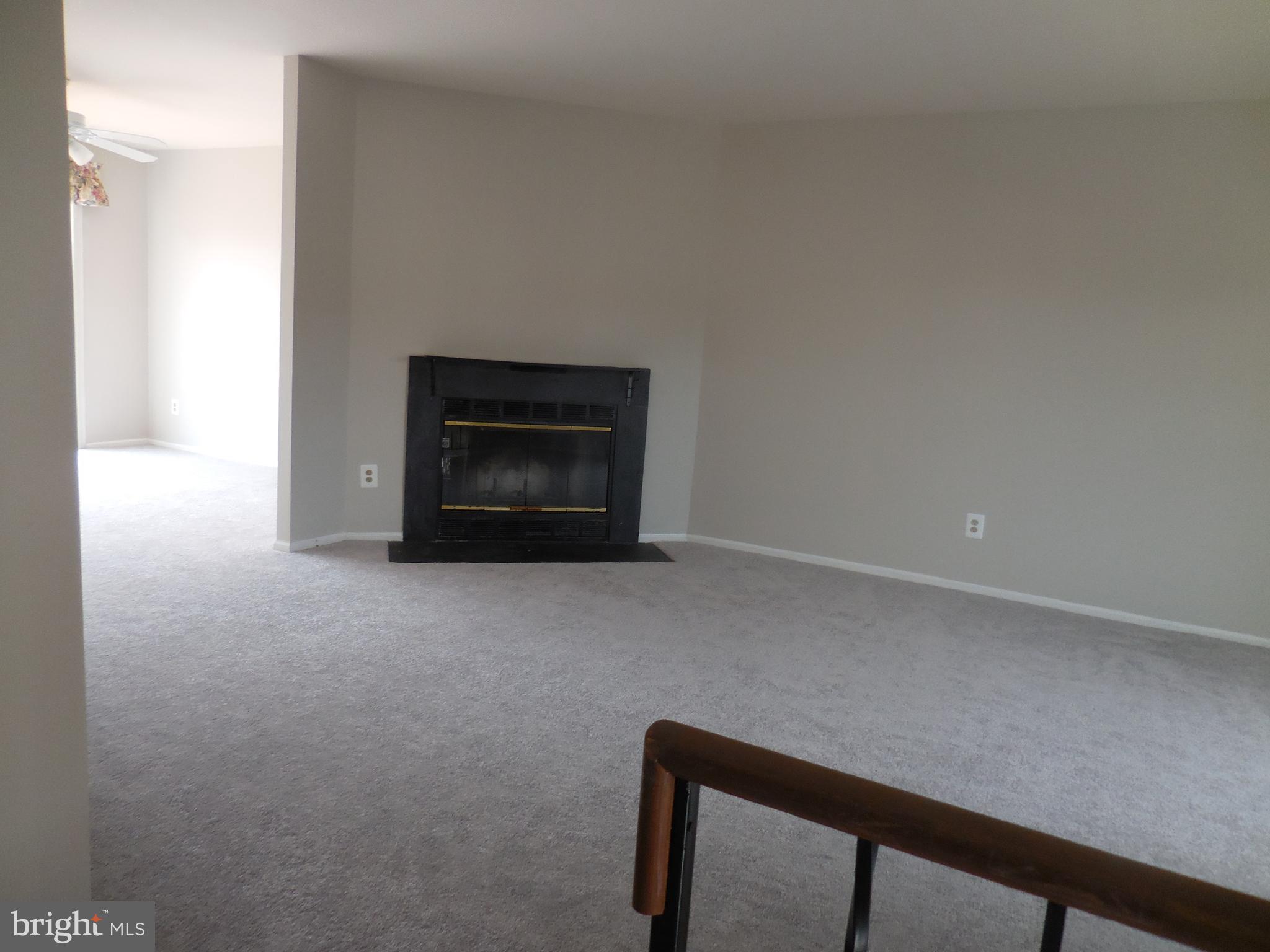 HINES ESTATES - Residential Lease