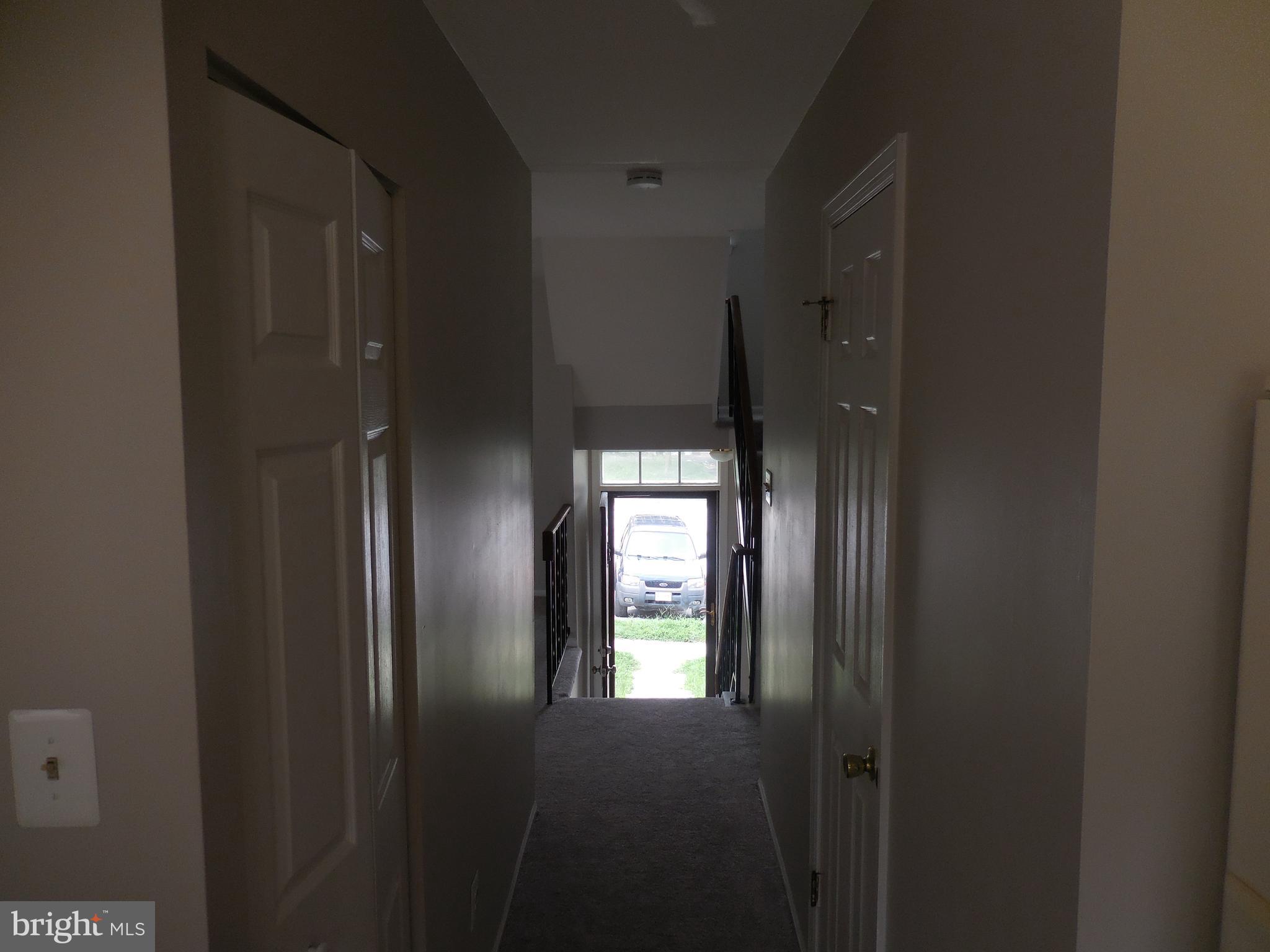 HINES ESTATES - Residential Lease