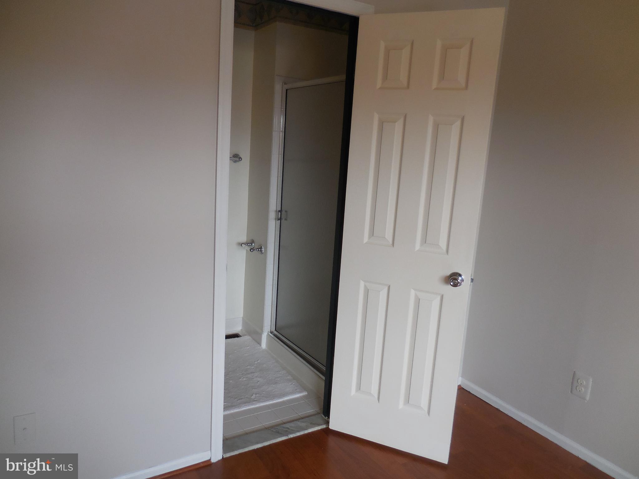 HINES ESTATES - Residential Lease