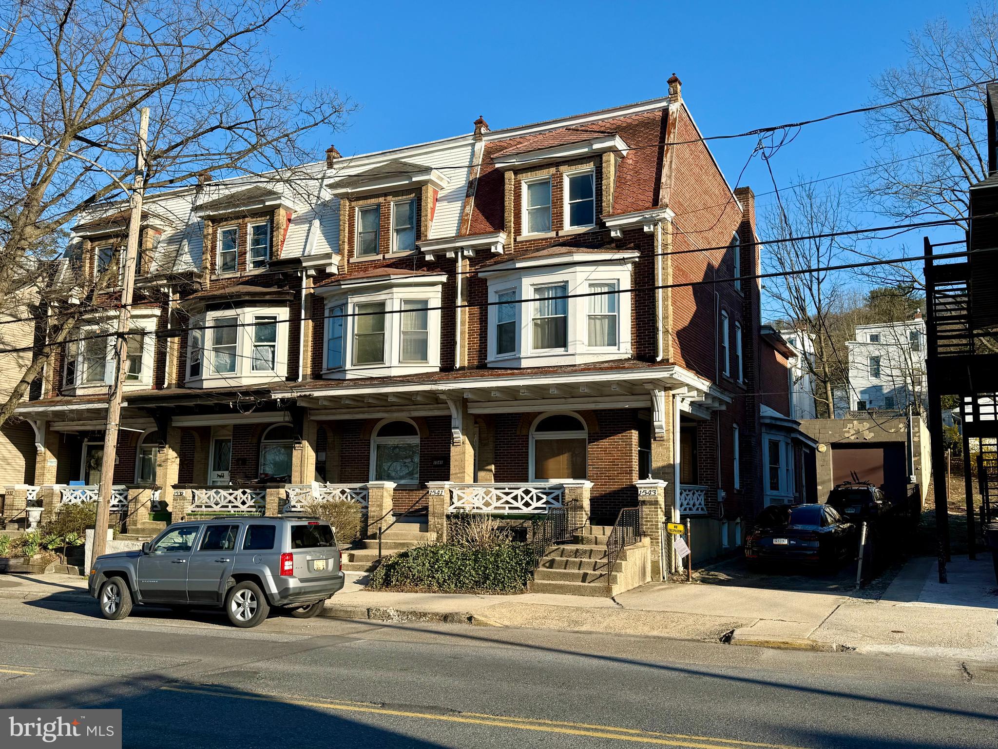 POTTSVILLE - Residential