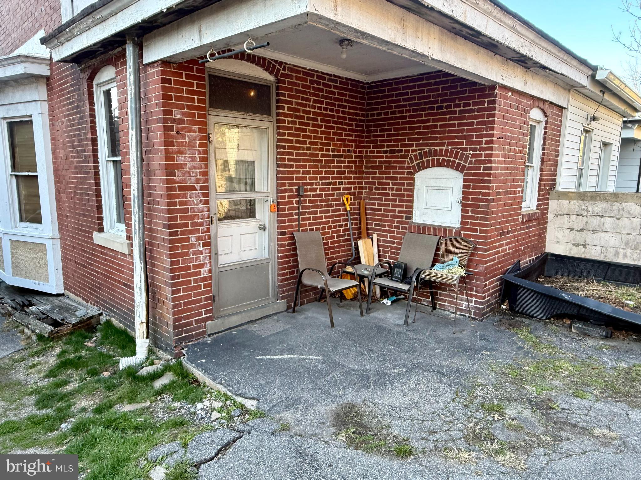 POTTSVILLE - Residential