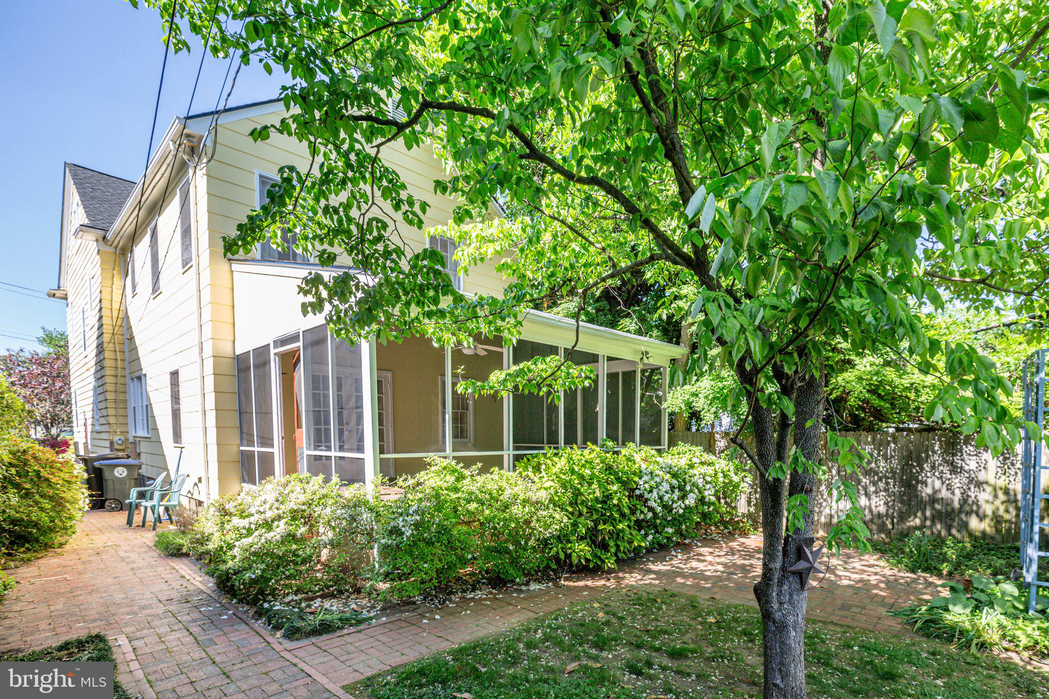 COLLEGE TERRACE - Residential