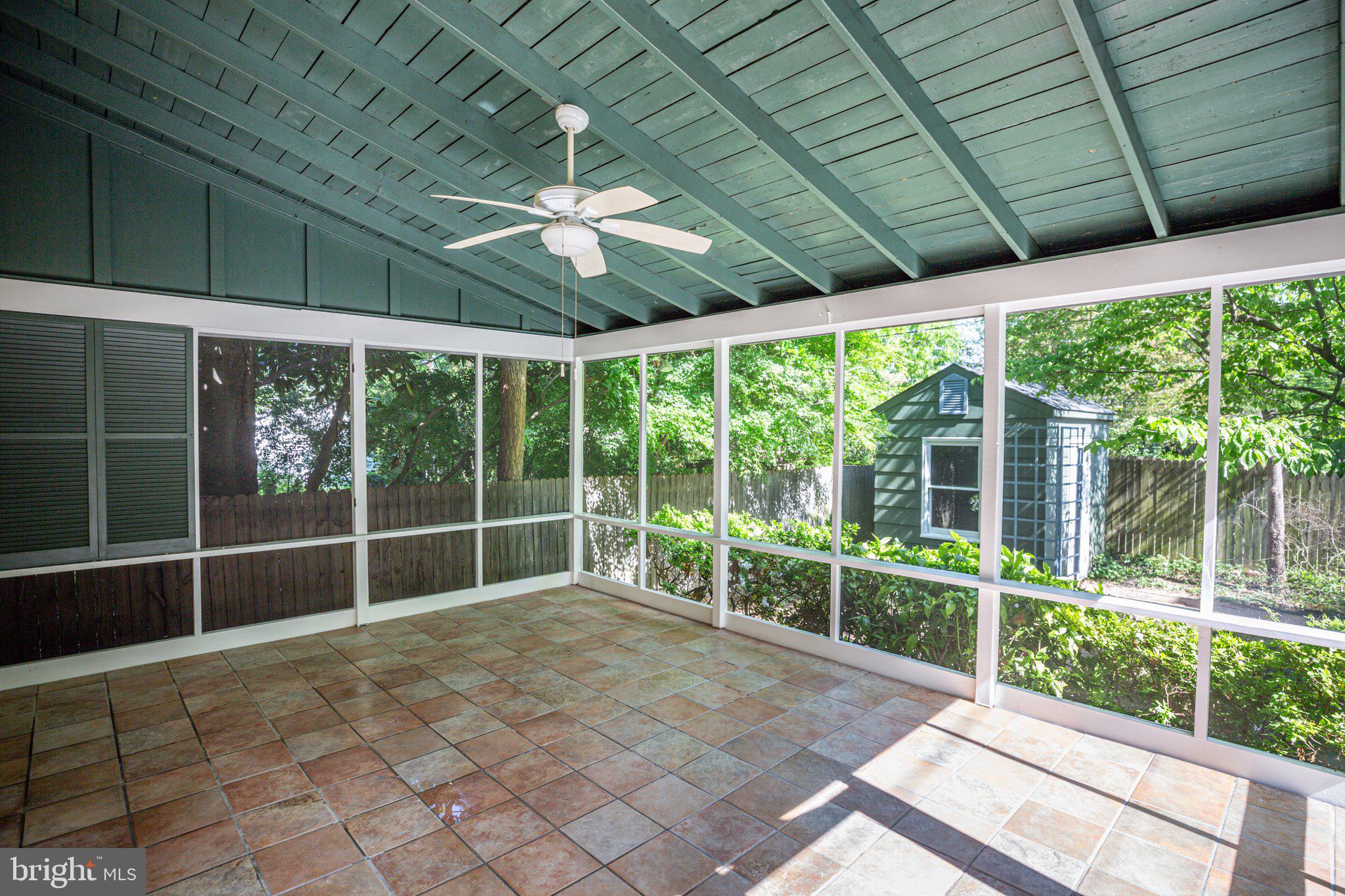 COLLEGE TERRACE - Residential