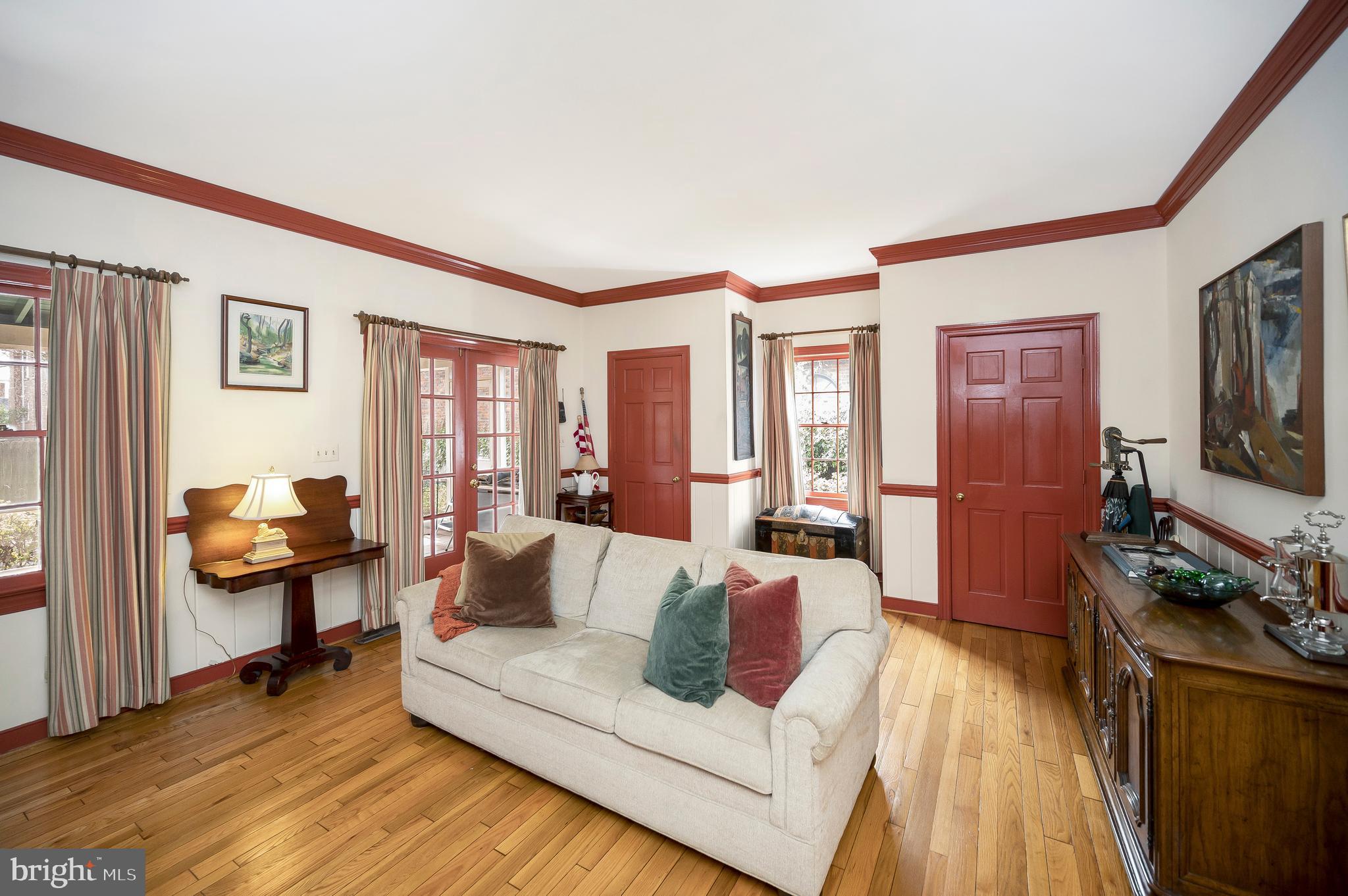 COLLEGE TERRACE - Residential