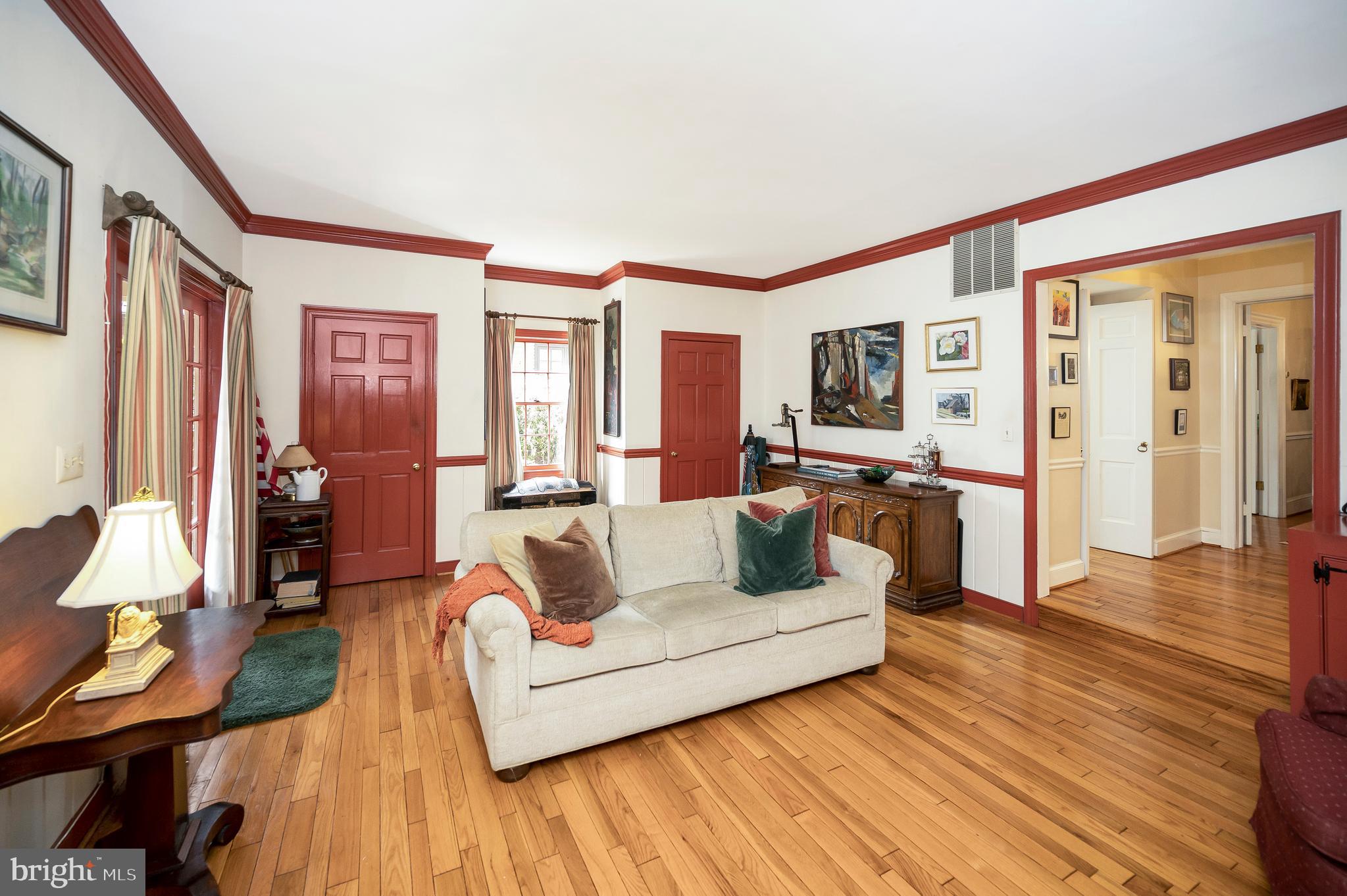 COLLEGE TERRACE - Residential