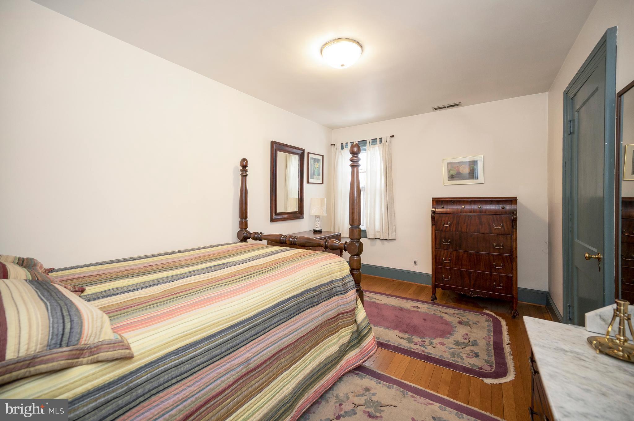 COLLEGE TERRACE - Residential