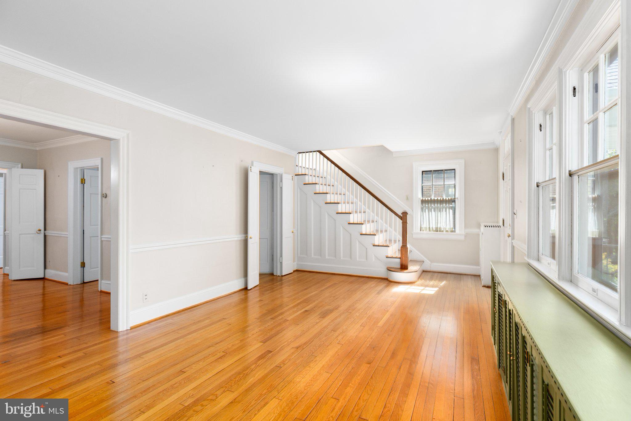 COLLEGE TERRACE - Residential