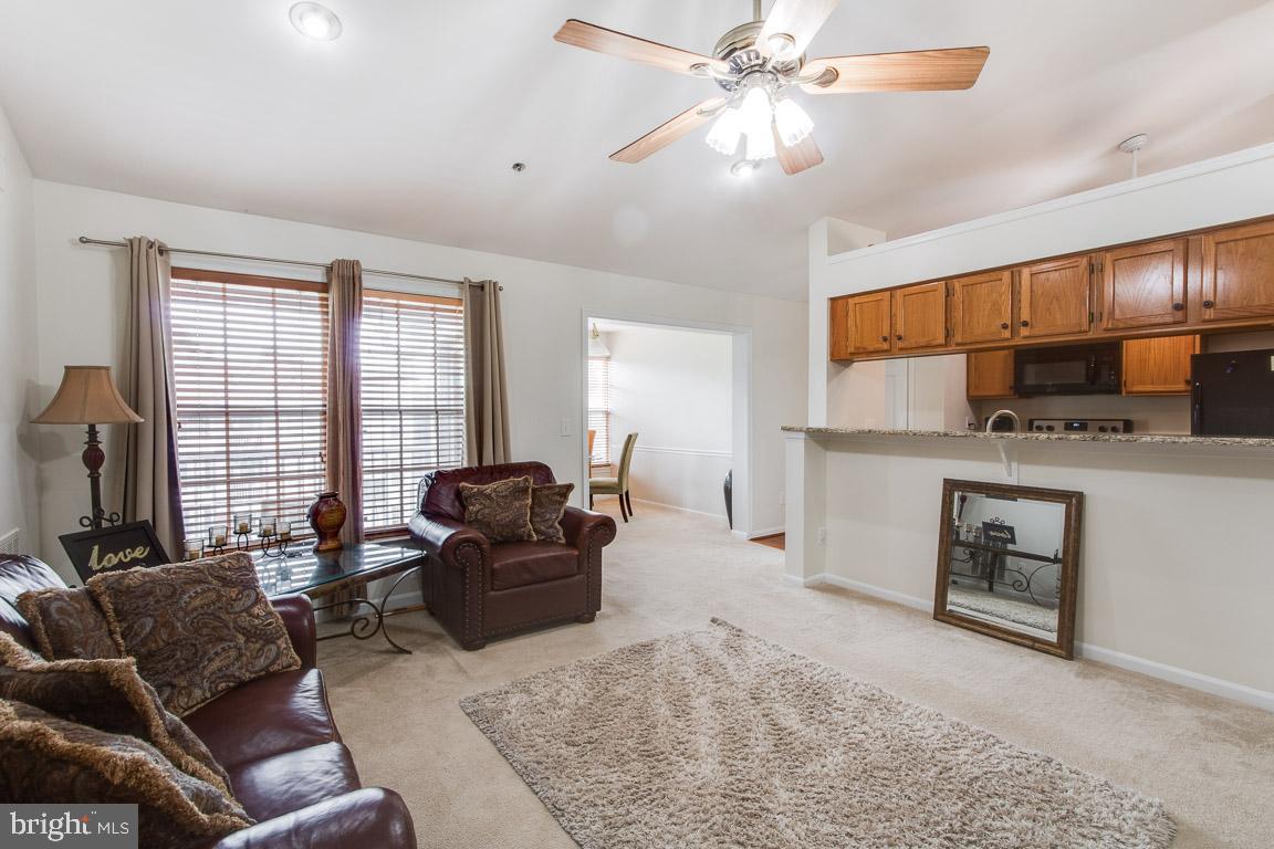 SHERBROOKE CONDO - Residential