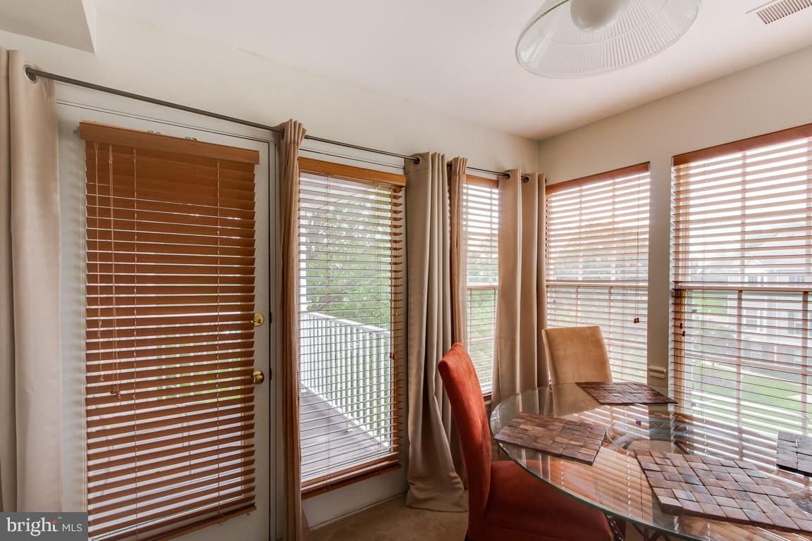 SHERBROOKE CONDO - Residential