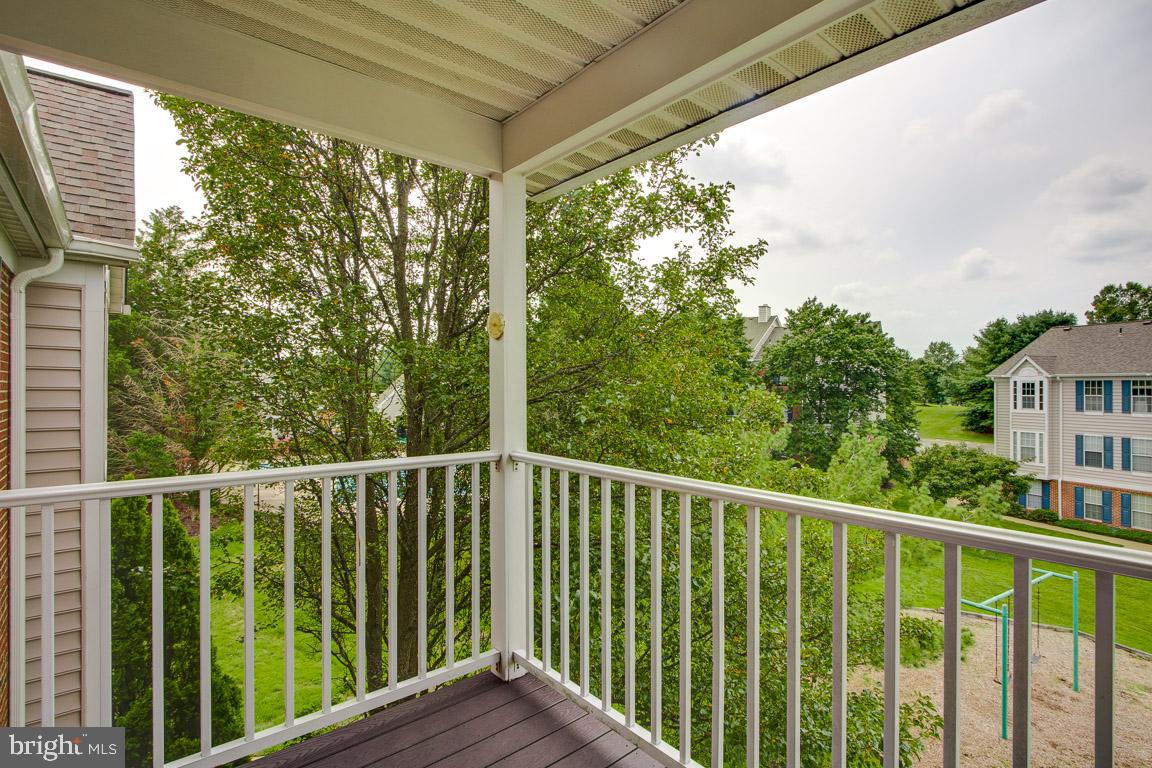 SHERBROOKE CONDO - Residential