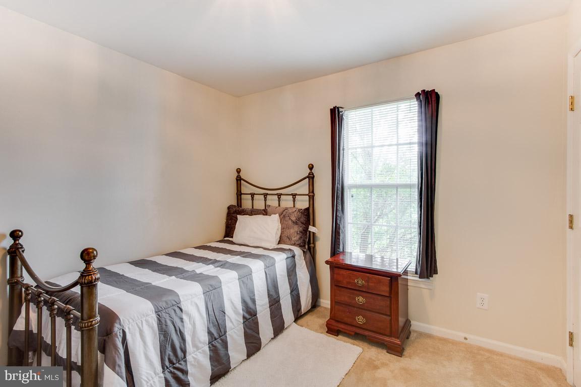 SHERBROOKE CONDO - Residential