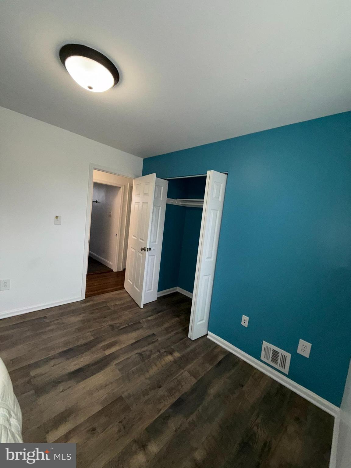 UNIVERSITY GARDENS - Residential