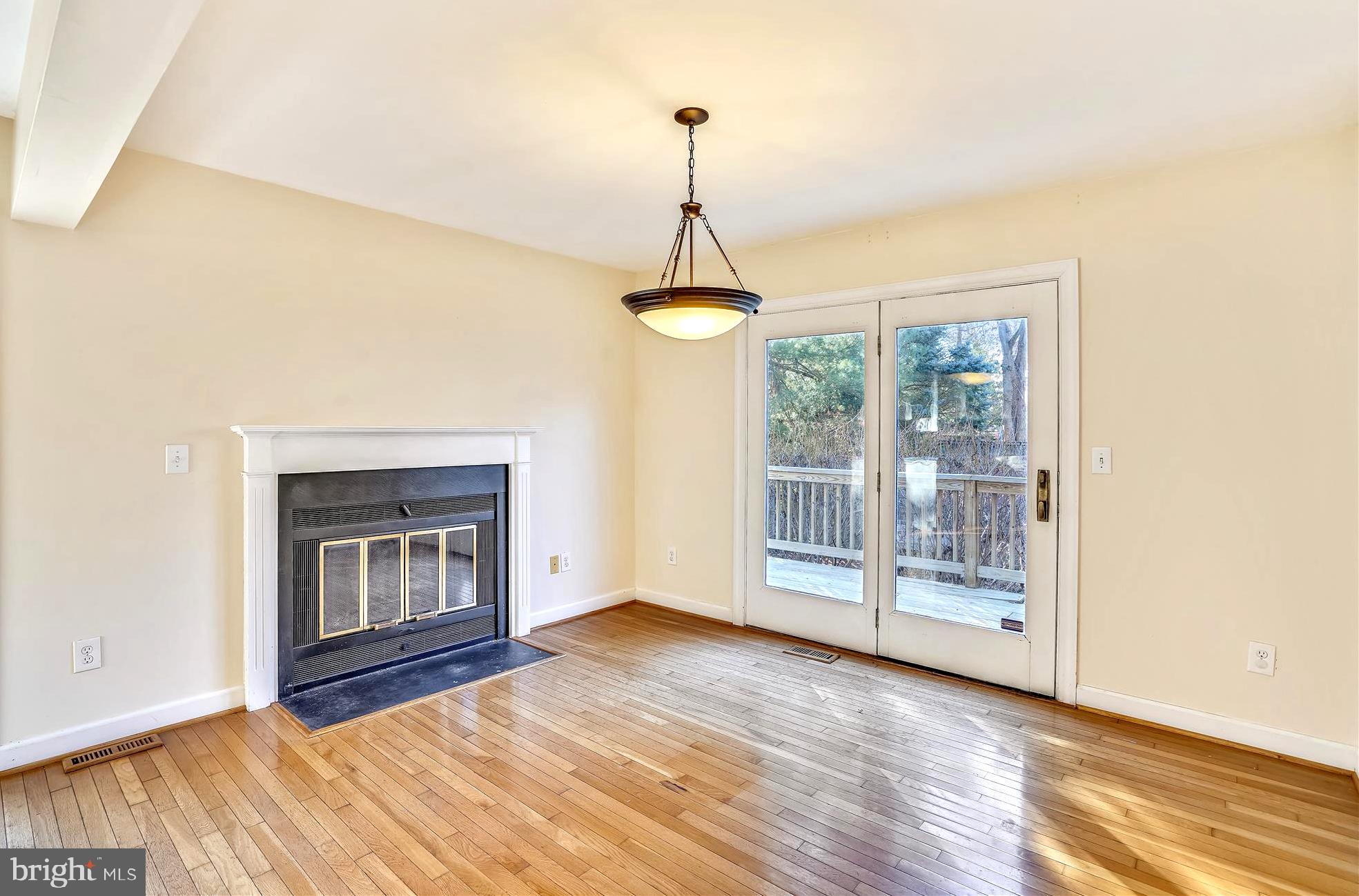 SOUTHWOODS - Residential