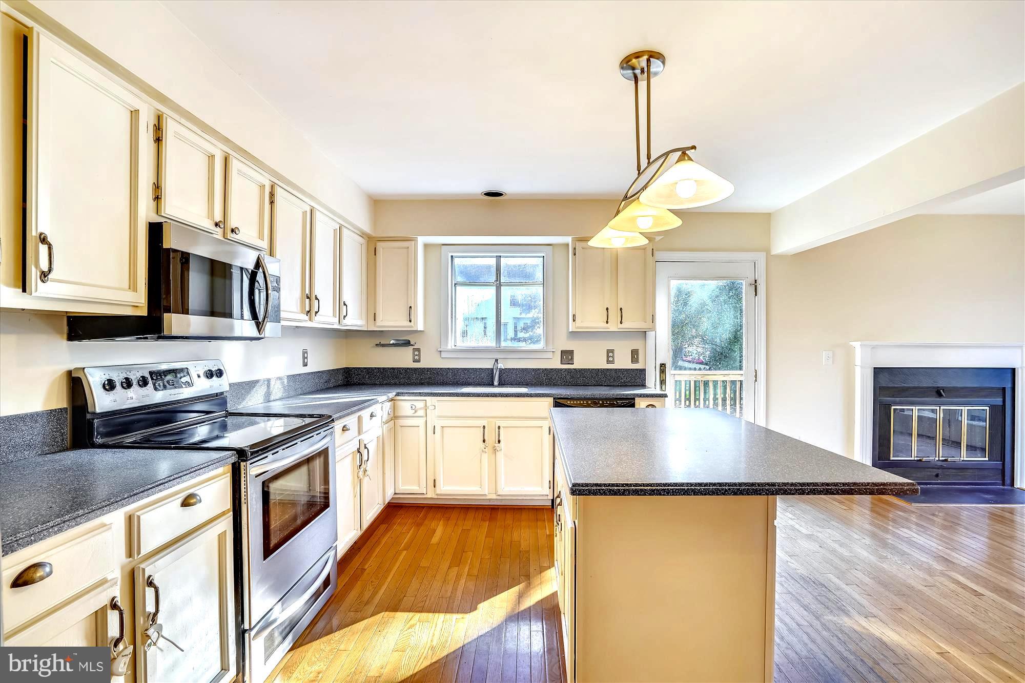 SOUTHWOODS - Residential