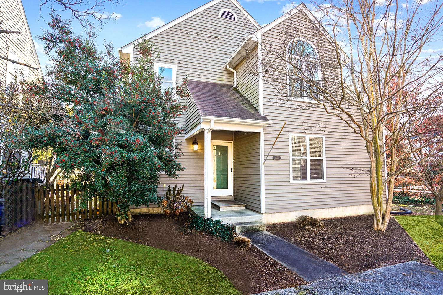 SOUTHWOODS - Residential