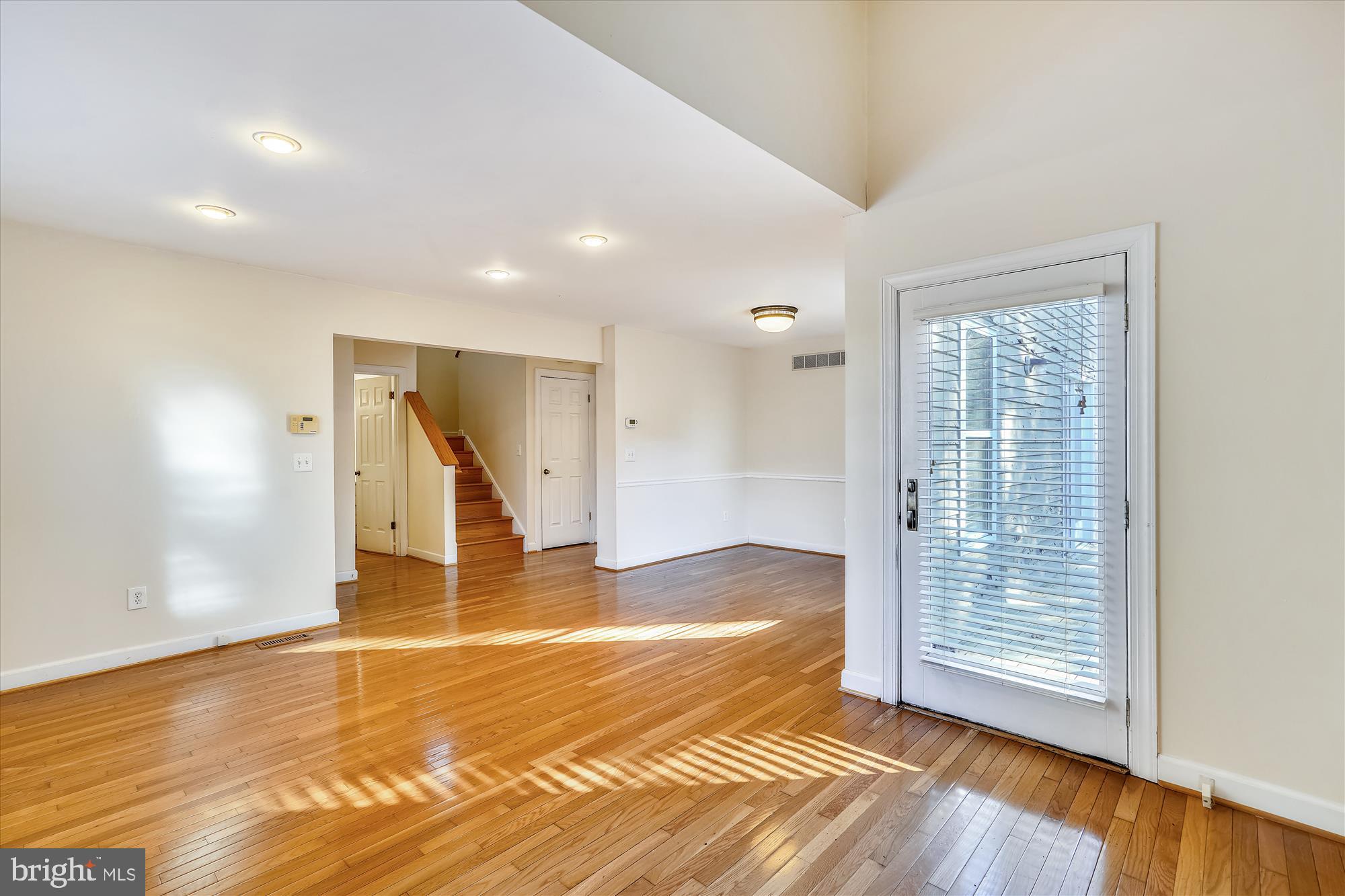 SOUTHWOODS - Residential