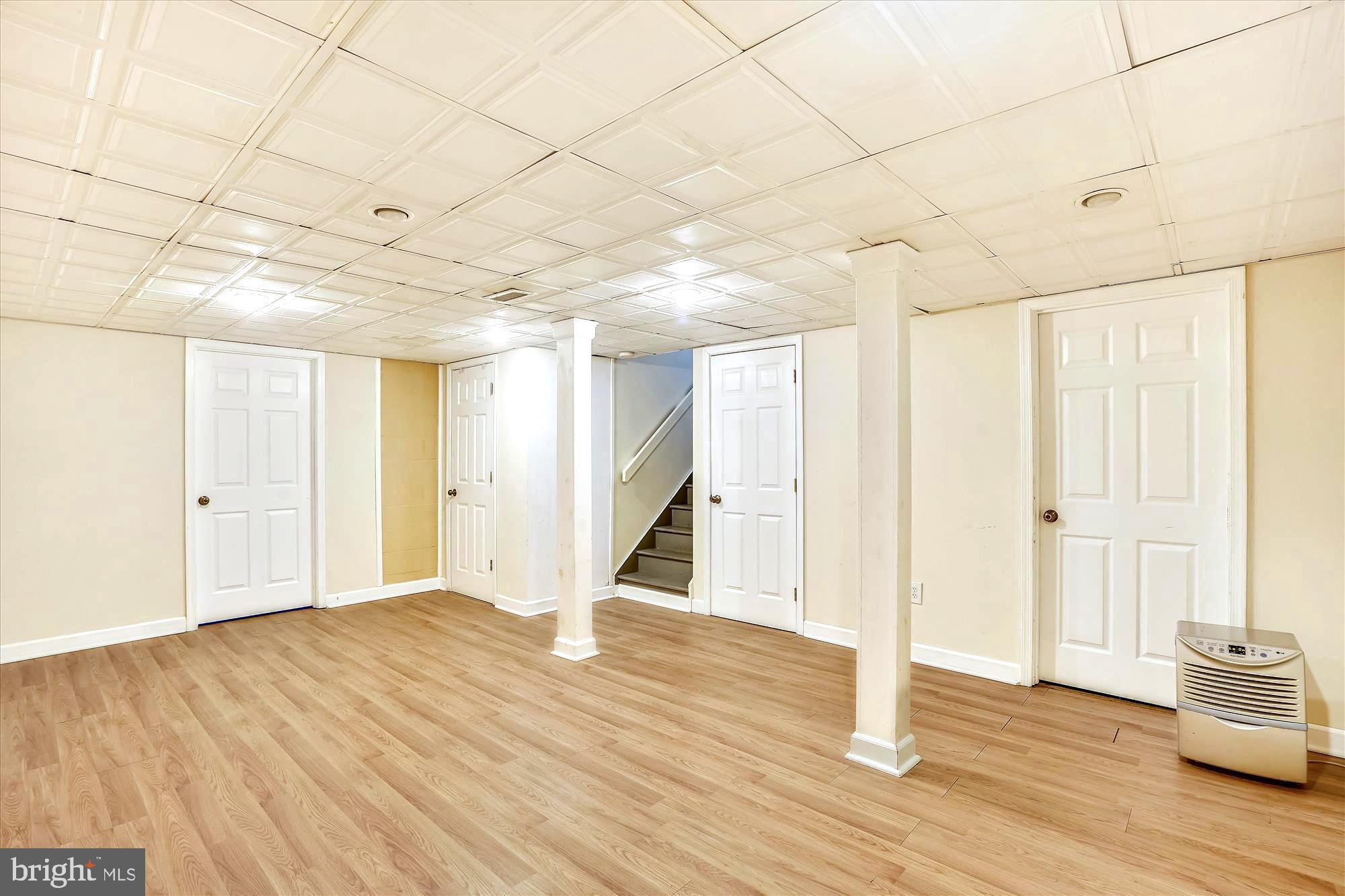 SOUTHWOODS - Residential