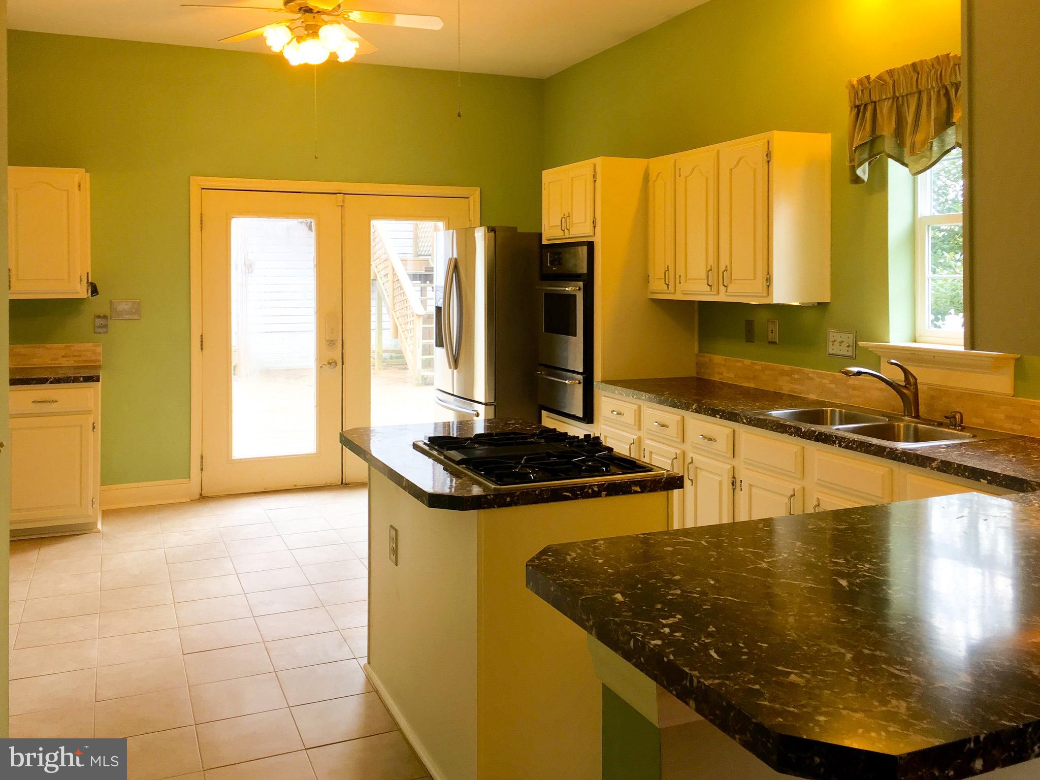 BROOKLYN PARK - Residential Lease