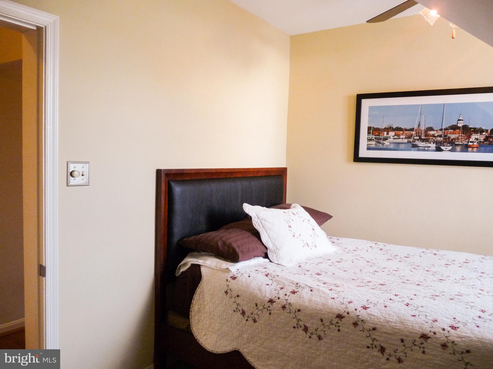 BROOKLYN PARK - Residential Lease