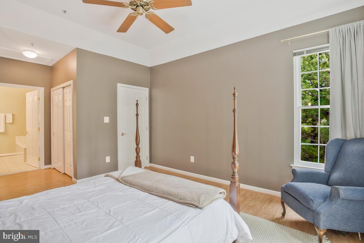 HOLLINGTON - Residential