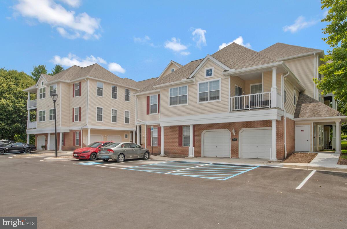 HOLLINGTON - Residential