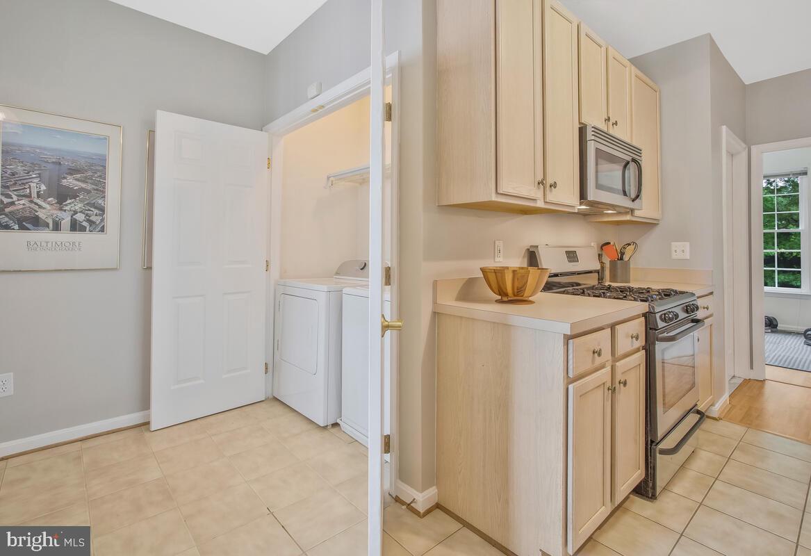 HOLLINGTON - Residential