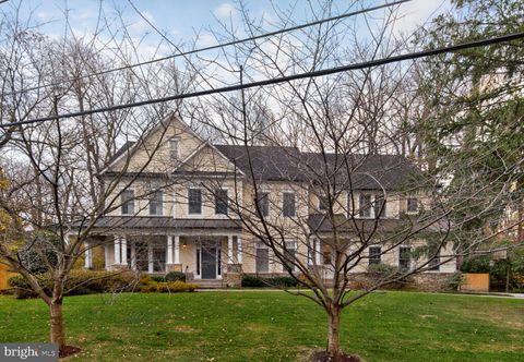 Photo of 5500 Lambeth Road, BETHESDA, MD 20814 (MLS # MDMC2216956)