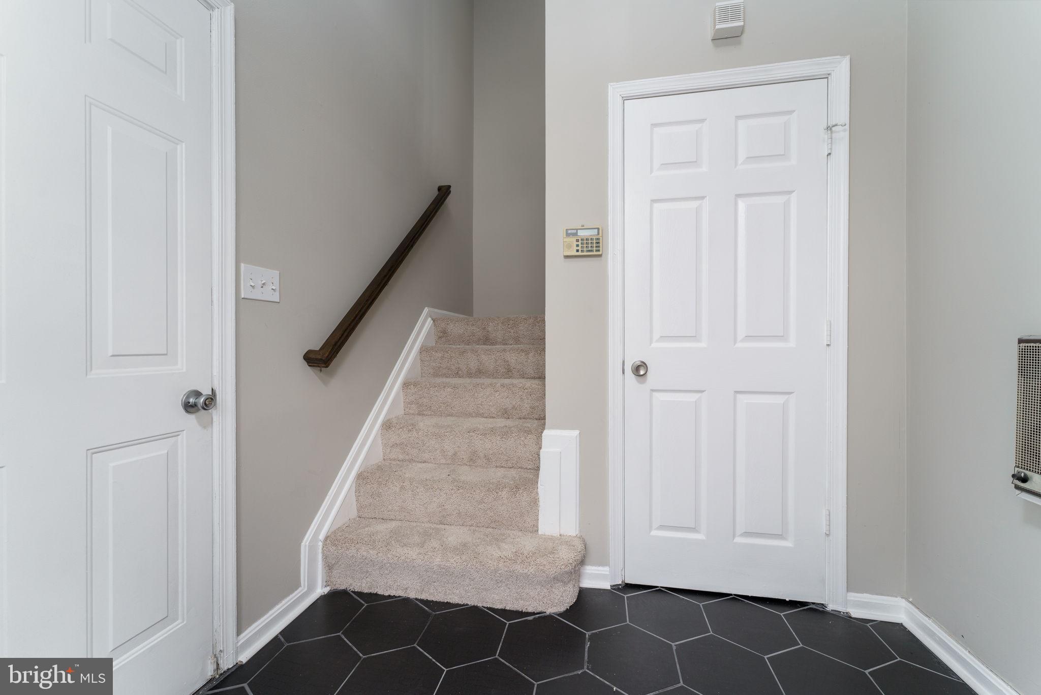 KINGS COUNCIL CONDO - Residential