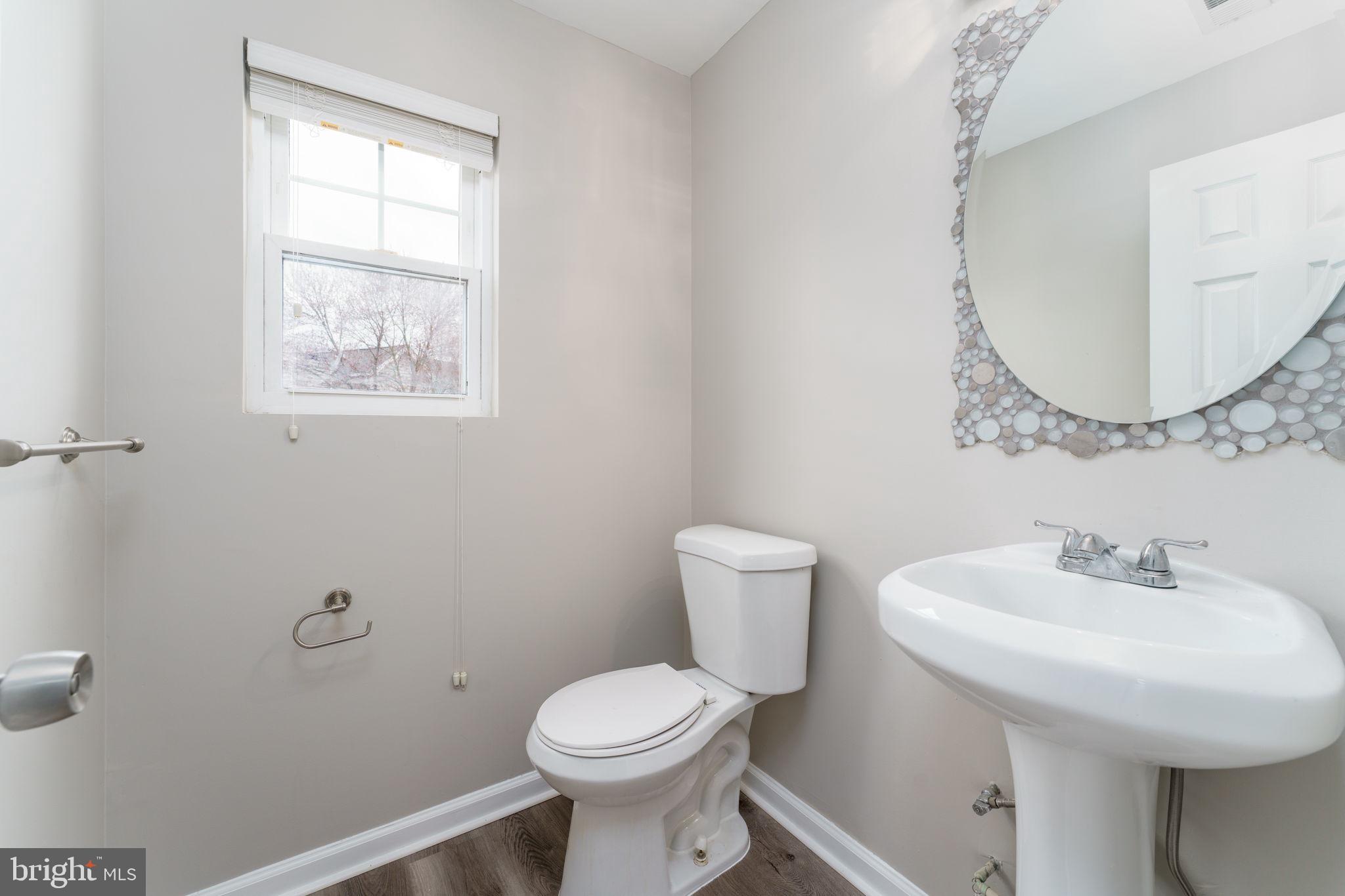 KINGS COUNCIL CONDO - Residential