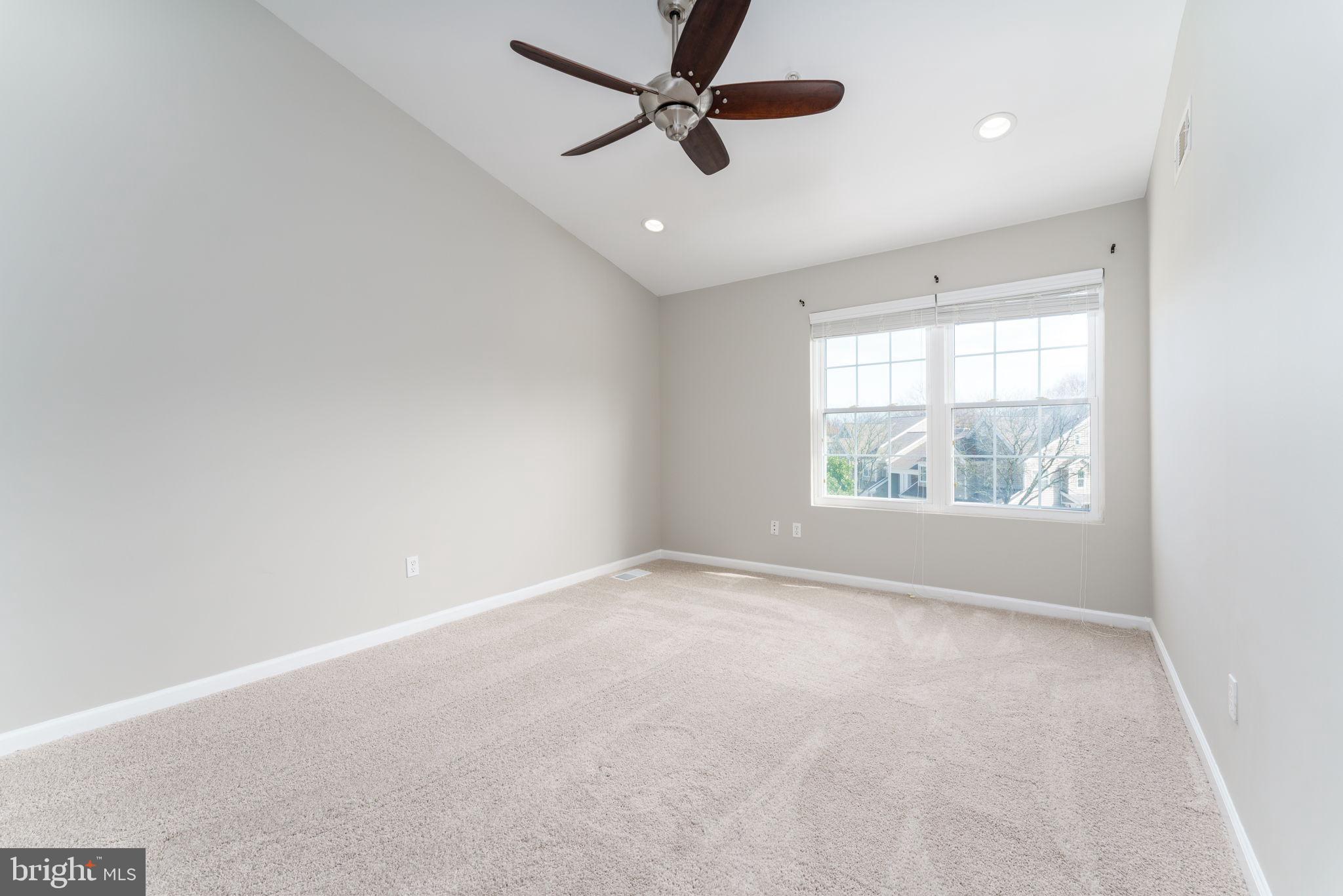 KINGS COUNCIL CONDO - Residential