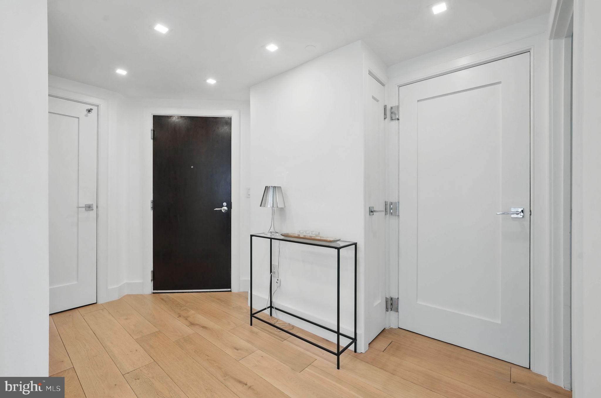 1111 19TH STREET N 2108