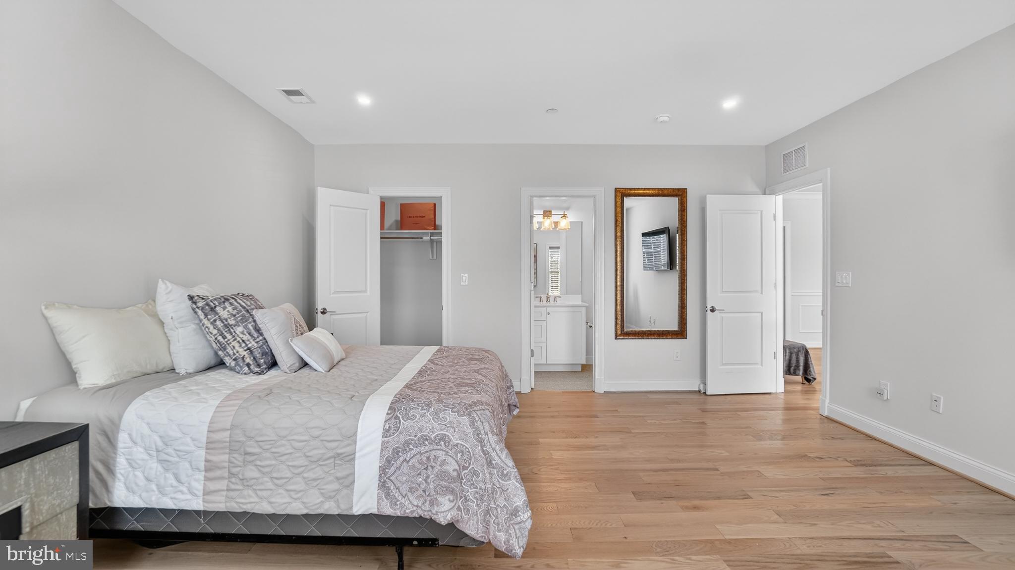 PINEY GLEN FARMS - Residential