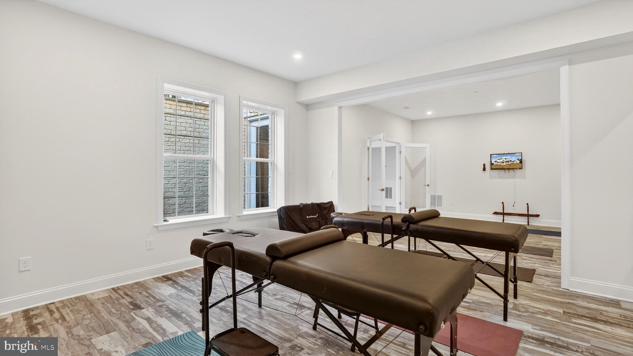 PINEY GLEN FARMS - Residential