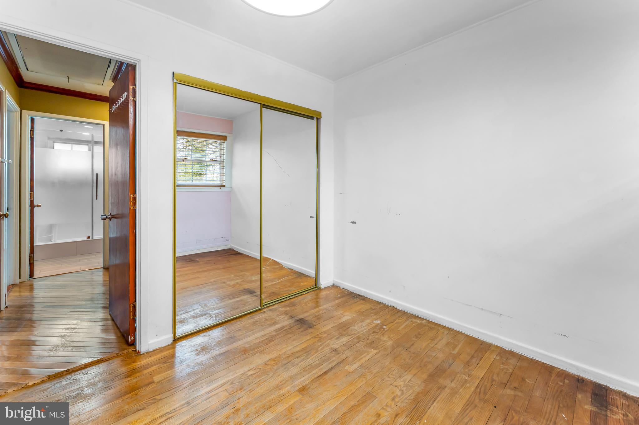 CAROLE HIGHLANDS - Residential