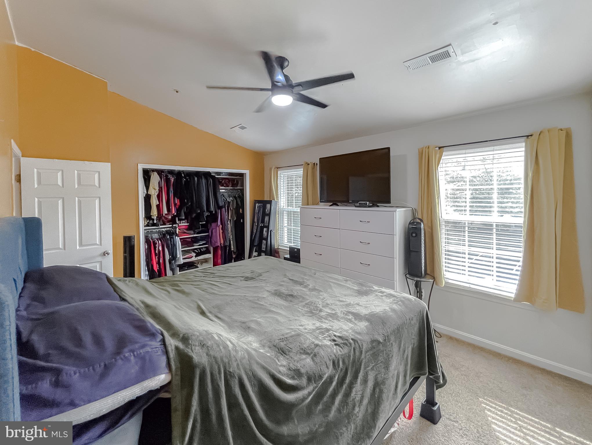 REGENCY MEADOWS - Residential