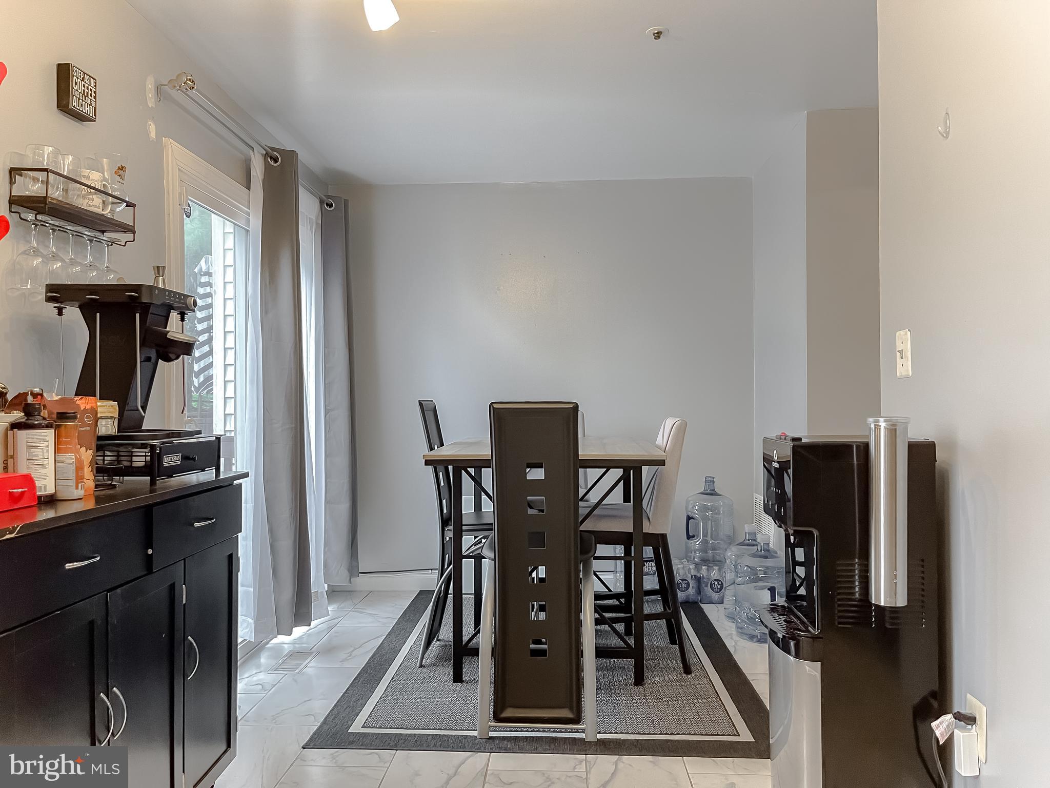 REGENCY MEADOWS - Residential