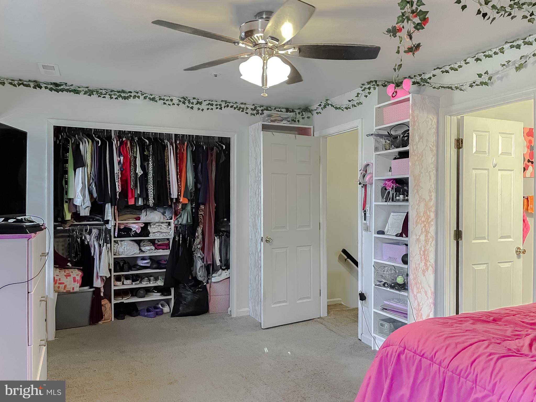 REGENCY MEADOWS - Residential