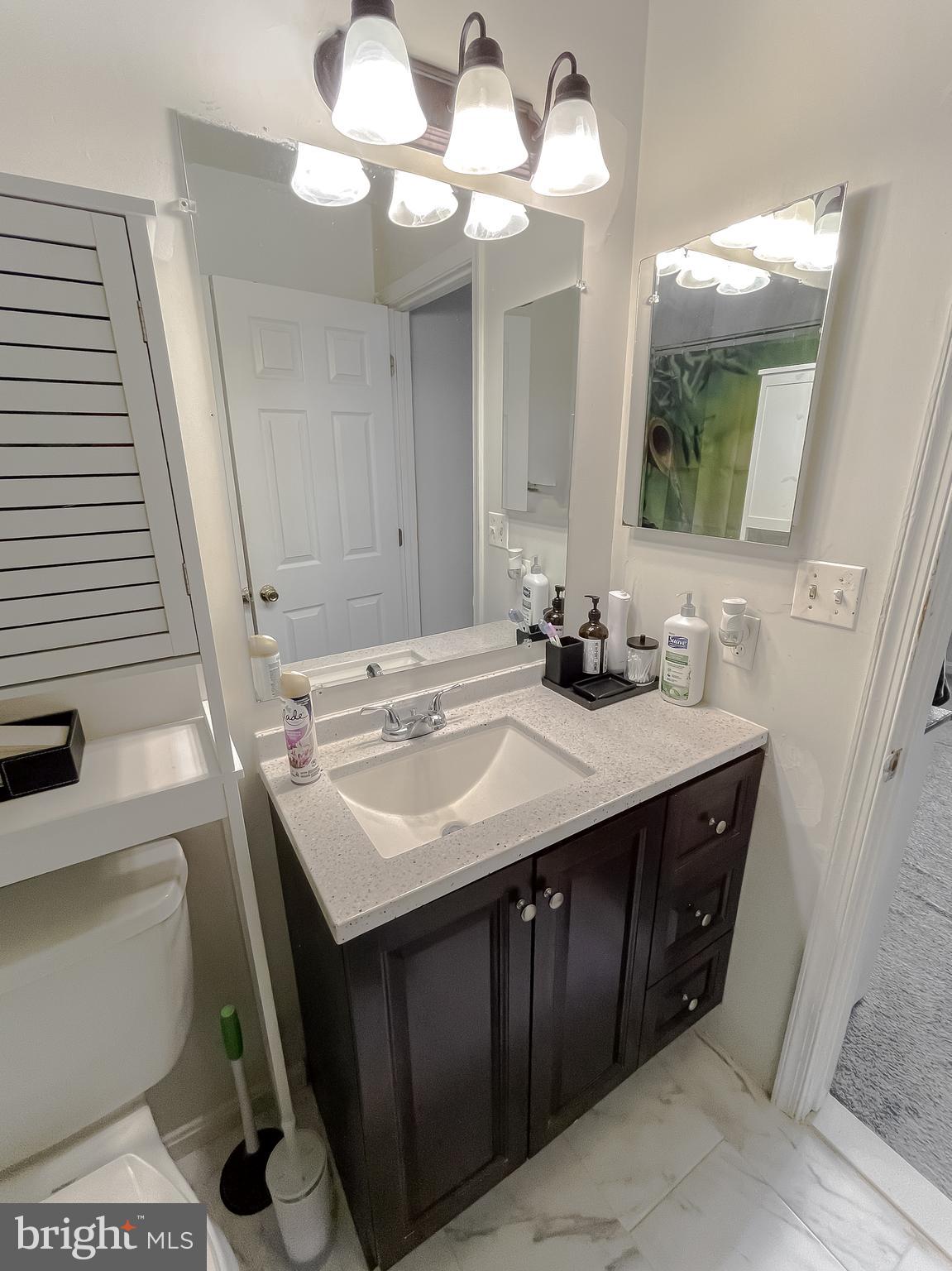 REGENCY MEADOWS - Residential