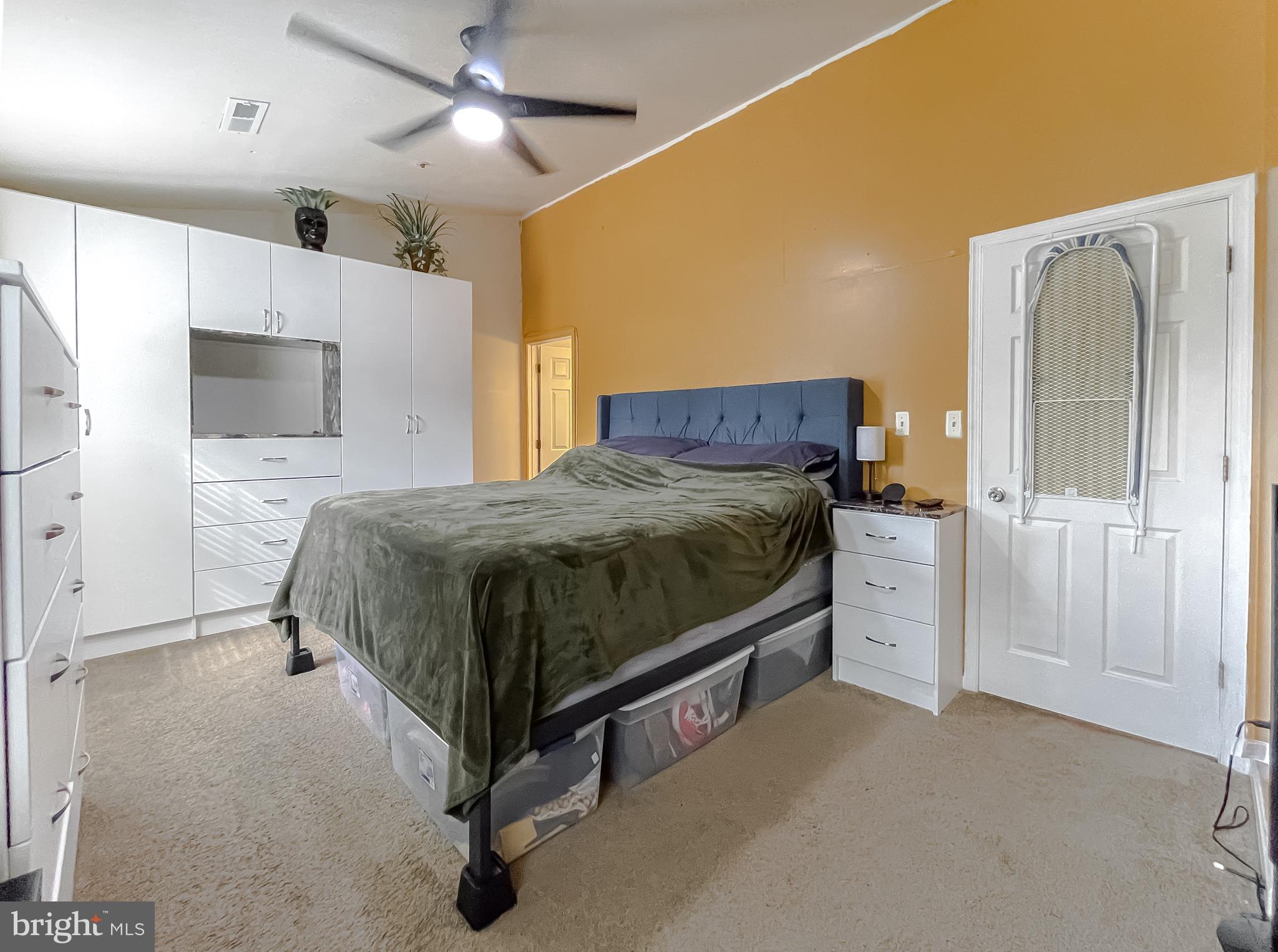 REGENCY MEADOWS - Residential