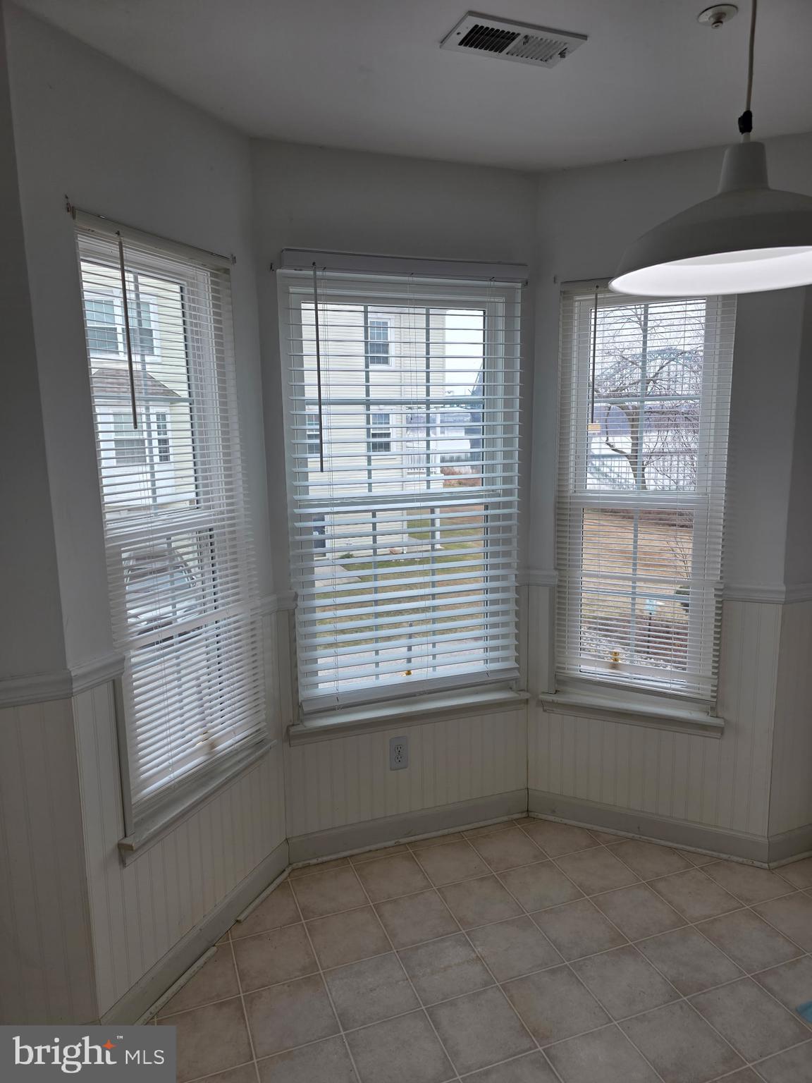 6007 RIVERFRONT DRIVE