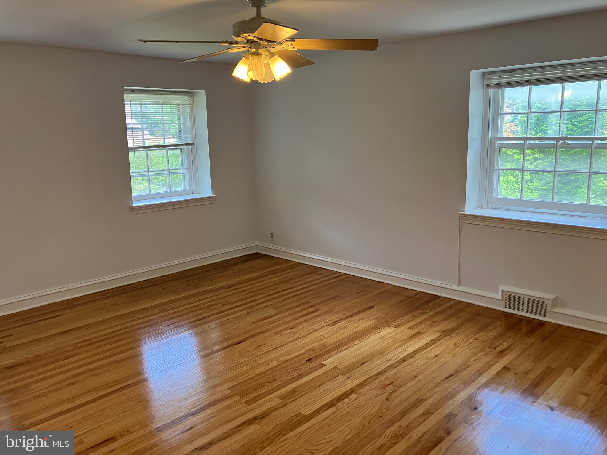 PENN WYNNE - Residential Lease