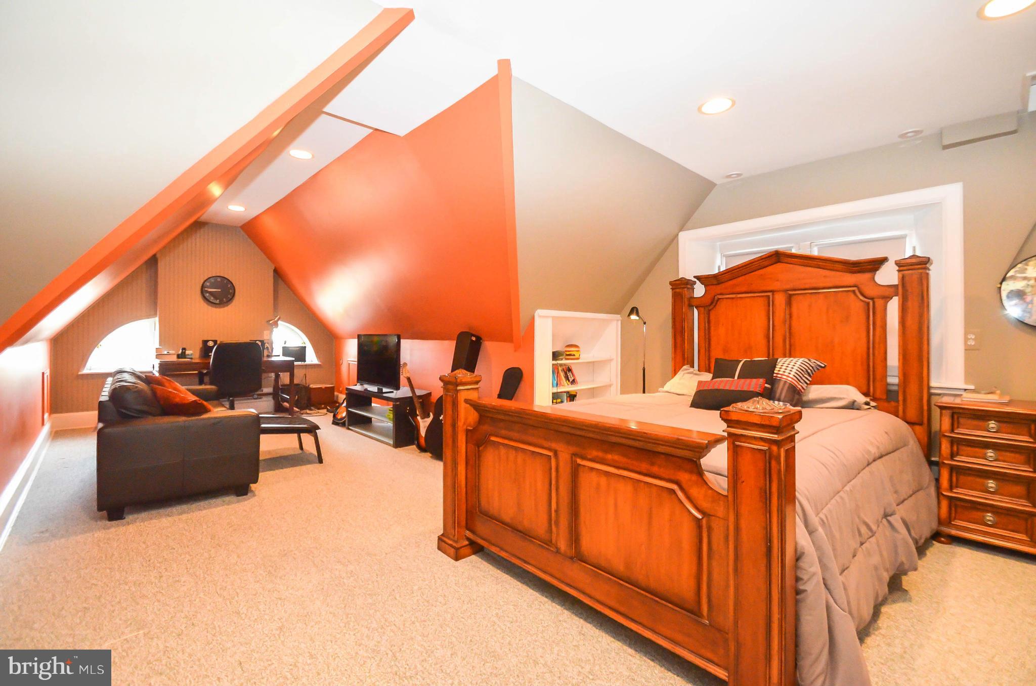 GUILFORD - Residential