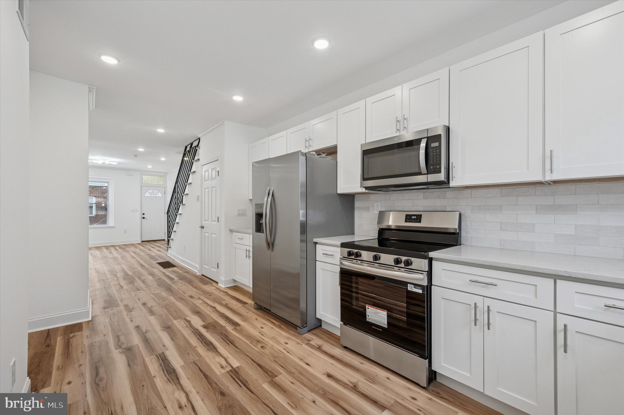 LOWER MOYAMENSING - Residential