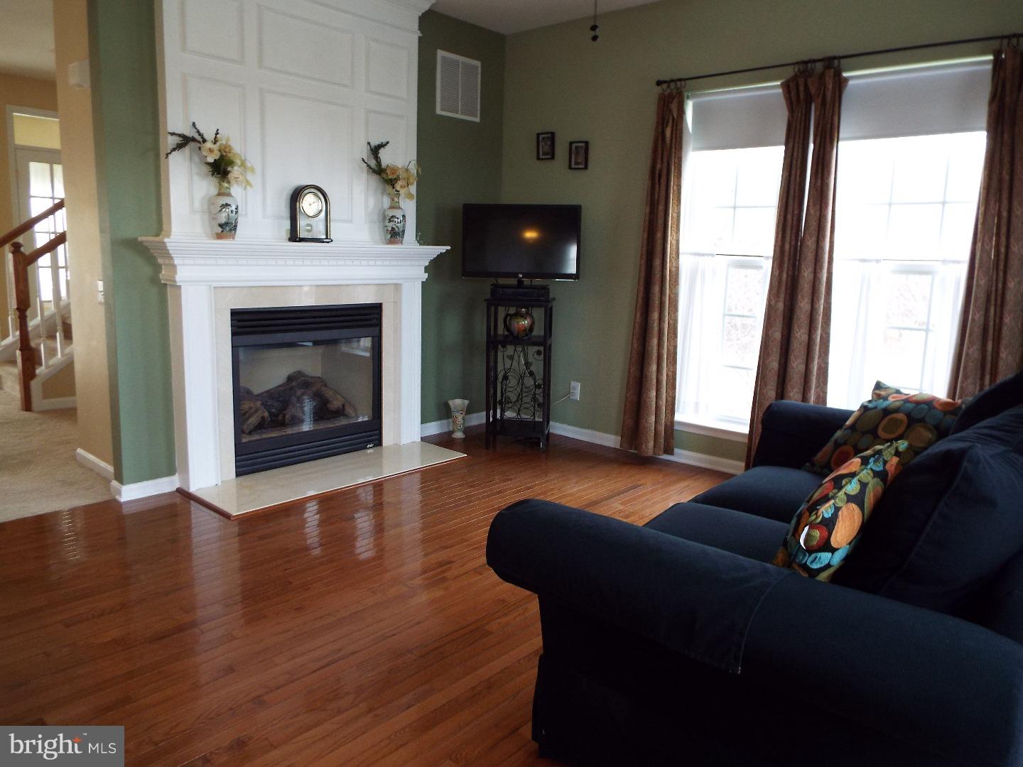 WARRINGTON STA - Residential