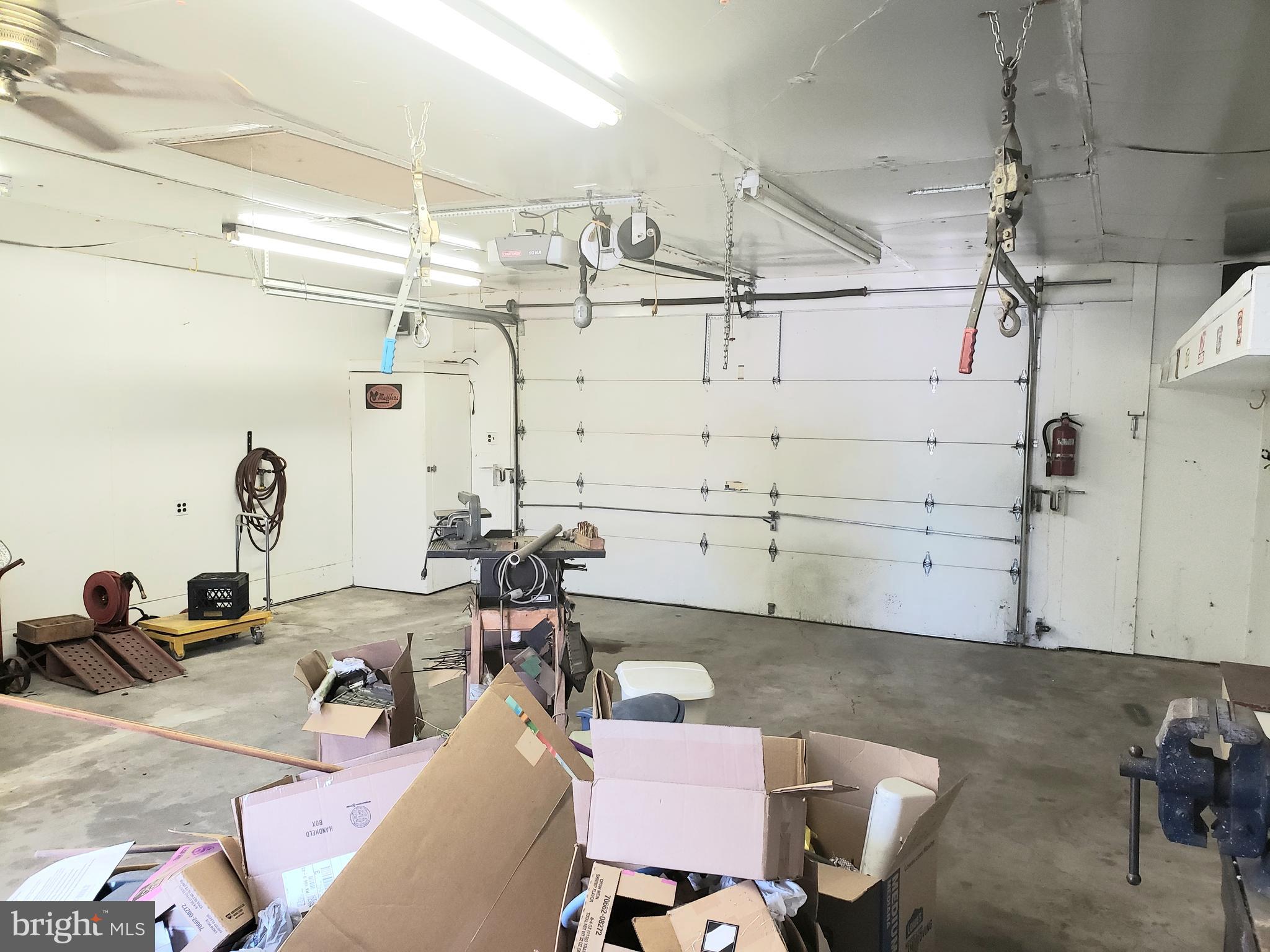 MILLMONT - Residential