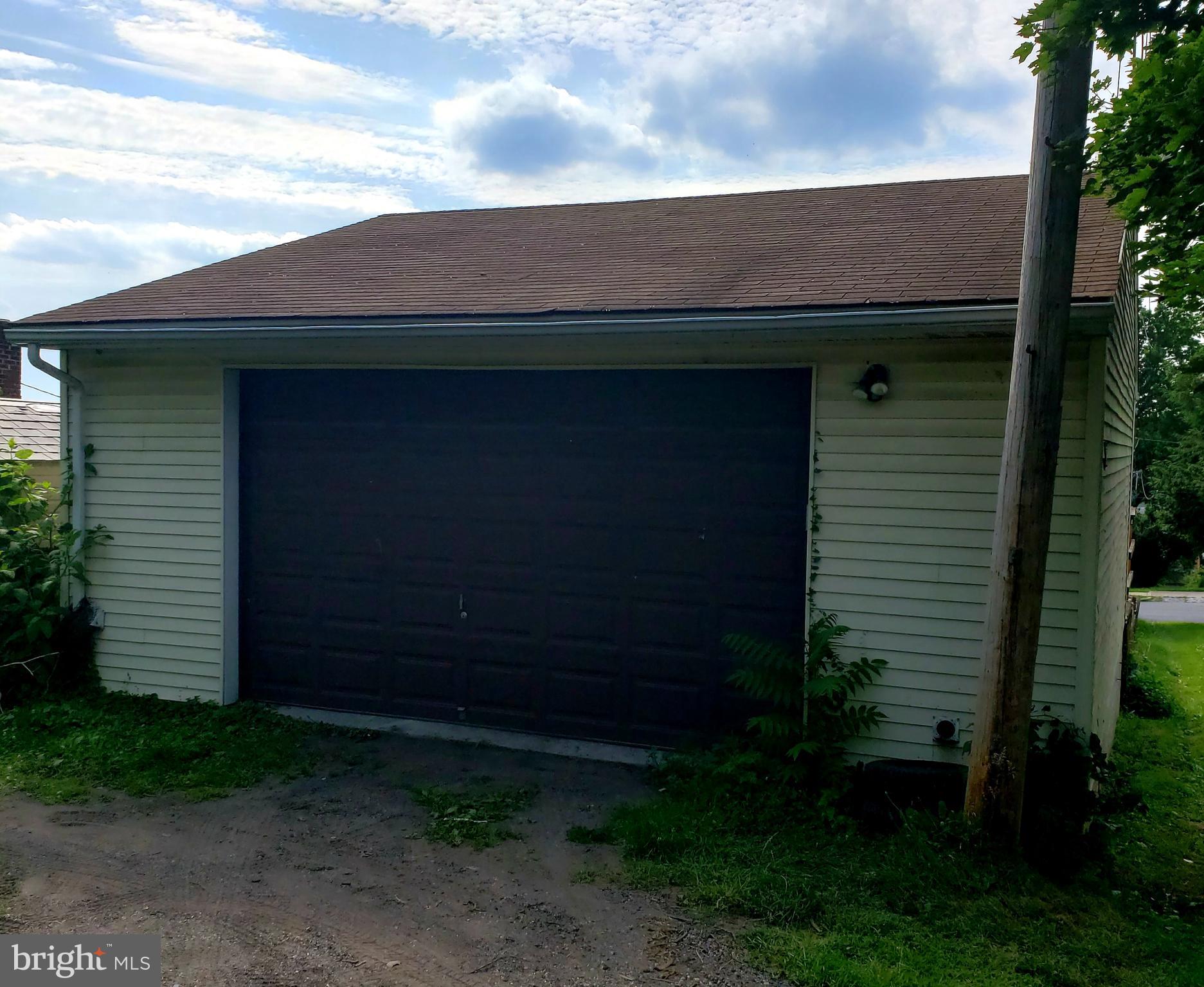 MILLMONT - Residential