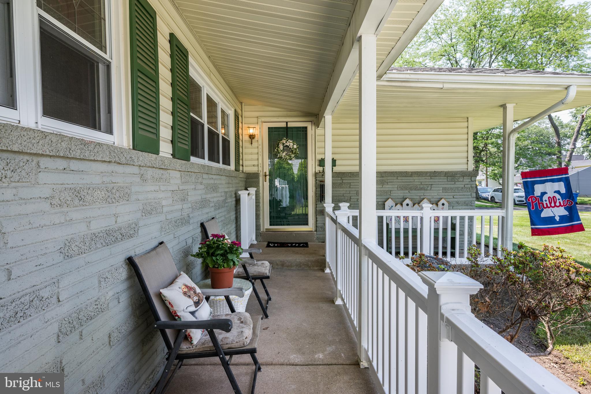 324 JUNIPER DRIVE