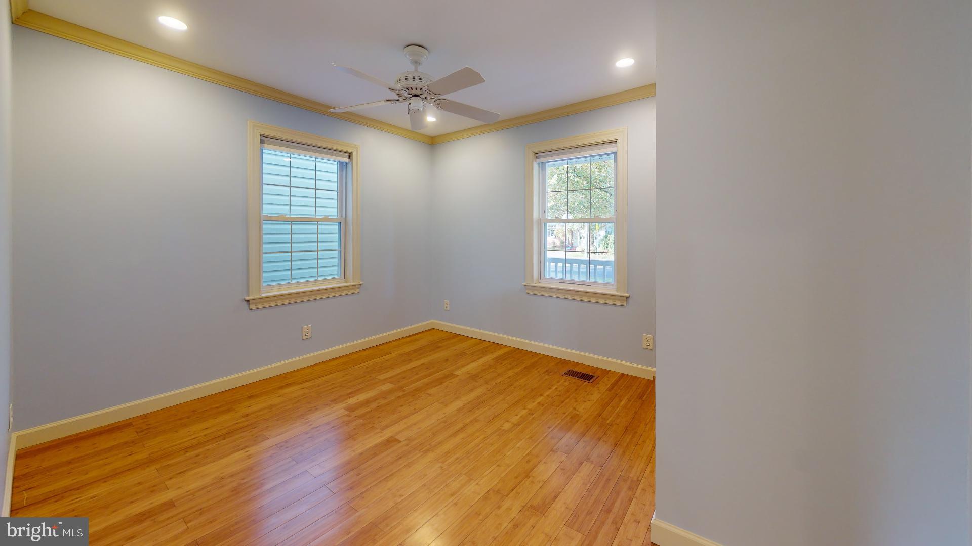 HOLLIN HALL VILLAGE - Residential Lease