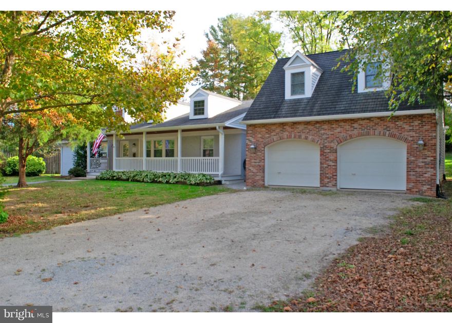 Spacious and updated 3 bedroom and 2.5 bath home located in Alexandria. Home features hardwood floors throughout and lots of extra storage. Private primary suite with separate ensuite and own entrance. Home includes extra office/den space, 2 car garage, and large back yard that is partially fenced. Easy access to major highways and public transportation. Home is available  immediately. Pets welcome.  A MUST SEE!!!